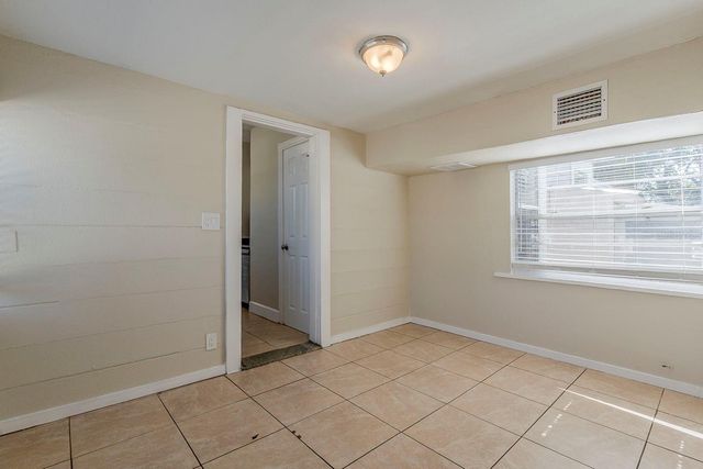 1524 13TH AVENUE S, St Petersburg, FL 33705