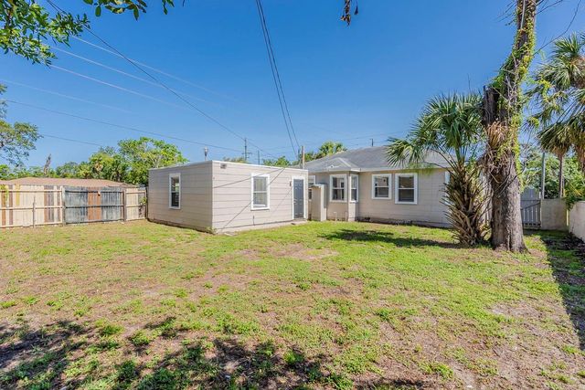 1524 13TH AVENUE S, St Petersburg, FL 33705