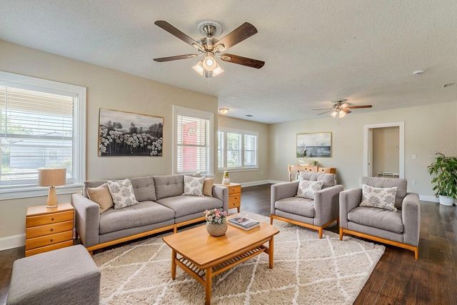 1524 13TH AVENUE S, St Petersburg, FL 33705