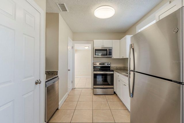 1524 13TH AVENUE S, St Petersburg, FL 33705