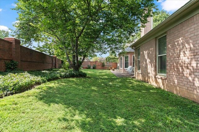 6565 QUAIL POINTE CIR, Memphis, TN 38120