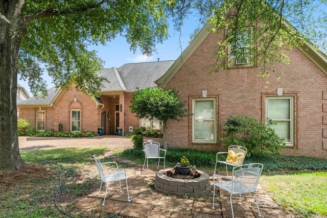 6565 QUAIL POINTE CIR, Memphis, TN 38120