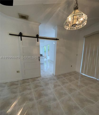 15809 SW 60th Ter 15809, Miami, FL 33193