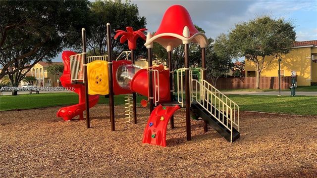 15809 SW 60th Ter 15809, Miami, FL 33193