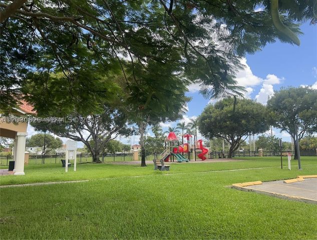 15809 SW 60th Ter 15809, Miami, FL 33193