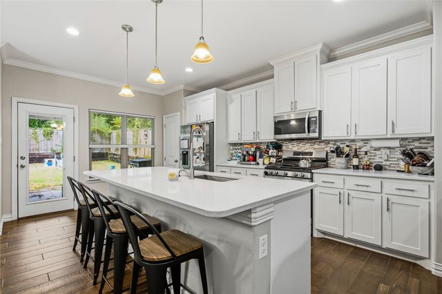 519 W Ford Street, Denison, TX 75020