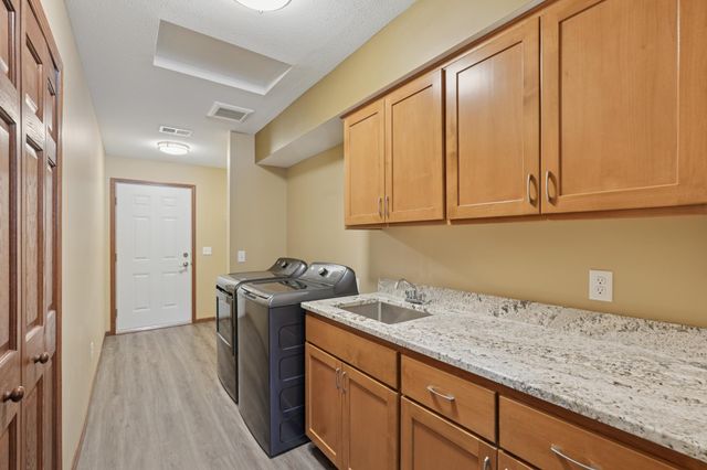 85 Deerwood Court, Hudson, WI 54016