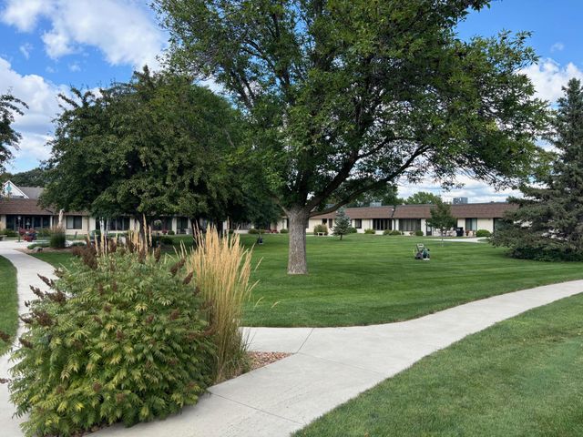 1415 Lake Street 122, Alexandria, MN 56308