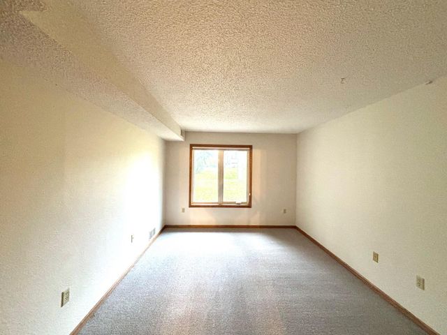 1415 Lake Street 122, Alexandria, MN 56308