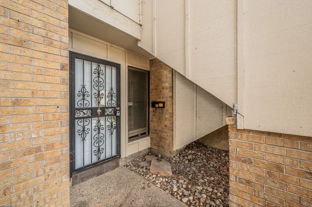 3704 Hulen Park Drive, Fort Worth, TX 76109