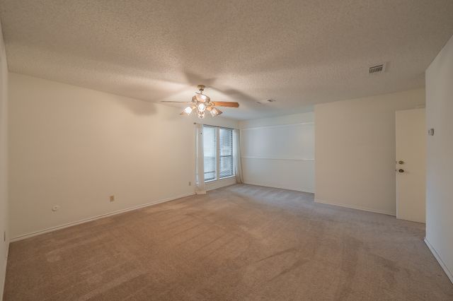 3704 Hulen Park Drive, Fort Worth, TX 76109