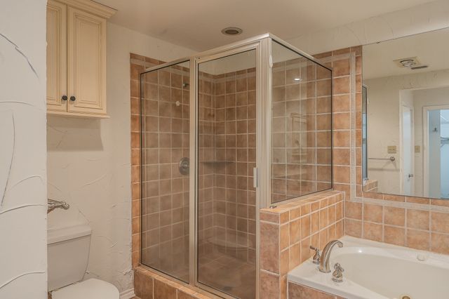 3704 Hulen Park Drive, Fort Worth, TX 76109