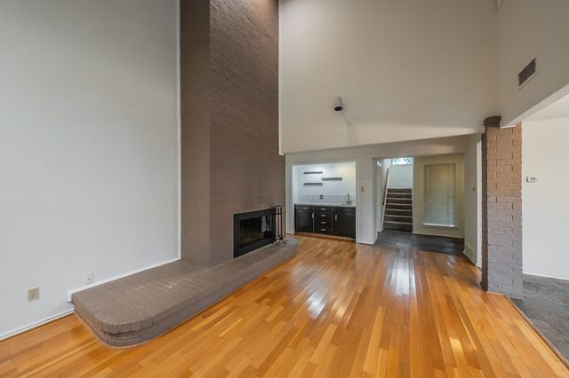 3704 Hulen Park Drive, Fort Worth, TX 76109