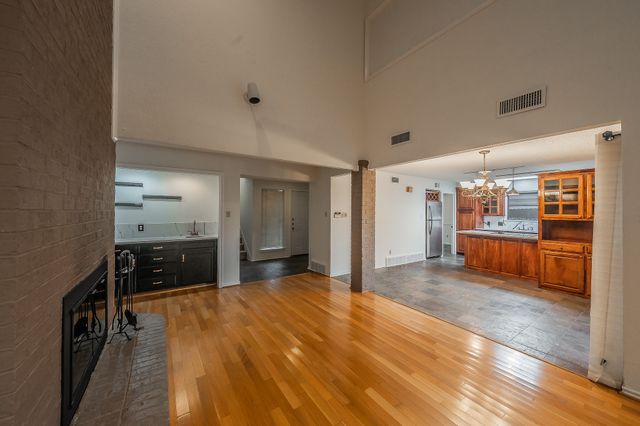 3704 Hulen Park Drive, Fort Worth, TX 76109