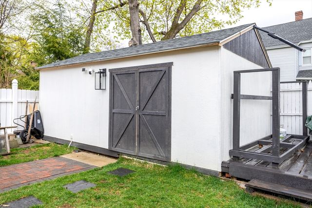 89 Boutelle St, Leominster, MA 01453