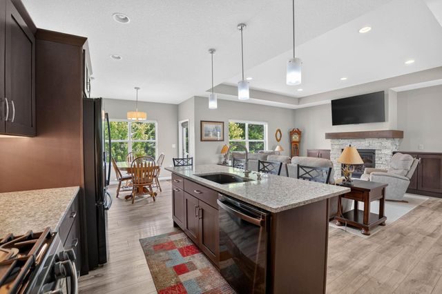 1821 Reese Road, Cedar Falls, IA 50613