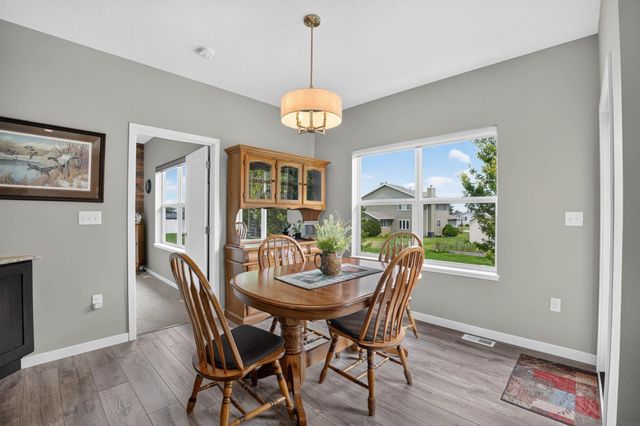 1821 Reese Road, Cedar Falls, IA 50613