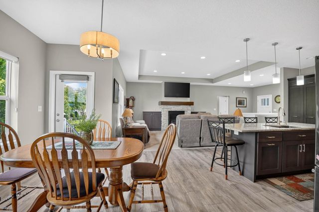 1821 Reese Road, Cedar Falls, IA 50613