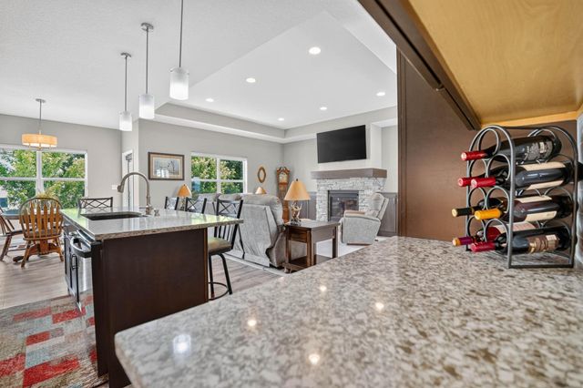 1821 Reese Road, Cedar Falls, IA 50613