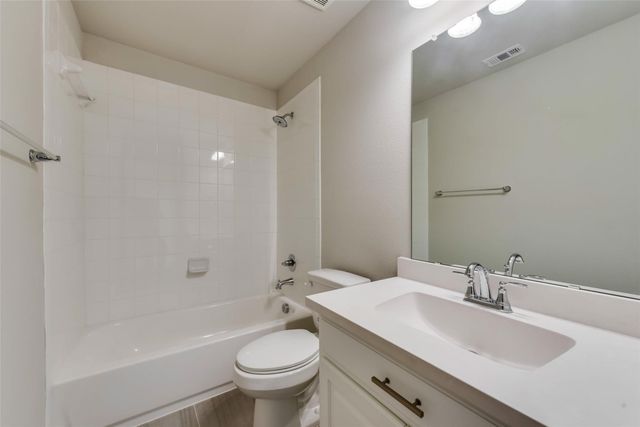 7021 Spring Park Drive, Little Elm, TX 76227