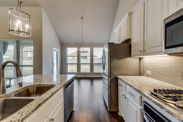 7021 Spring Park Drive, Little Elm, TX 76227