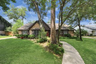 1010 Rhine Lane, Houston, TX 77090