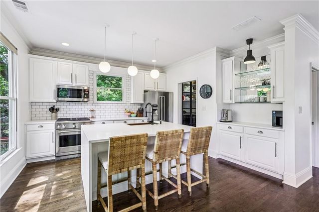337 Atlantis Avenue NE, Atlanta, GA 30307