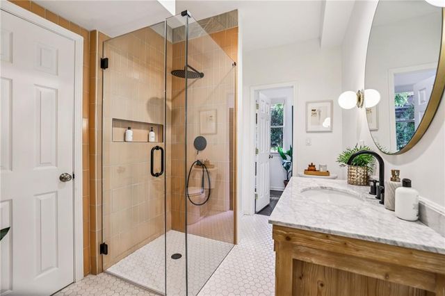 337 Atlantis Avenue NE, Atlanta, GA 30307