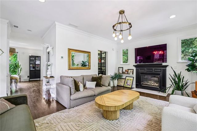 337 Atlantis Avenue NE, Atlanta, GA 30307