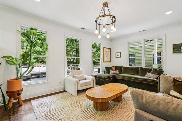 337 Atlantis Avenue NE, Atlanta, GA 30307