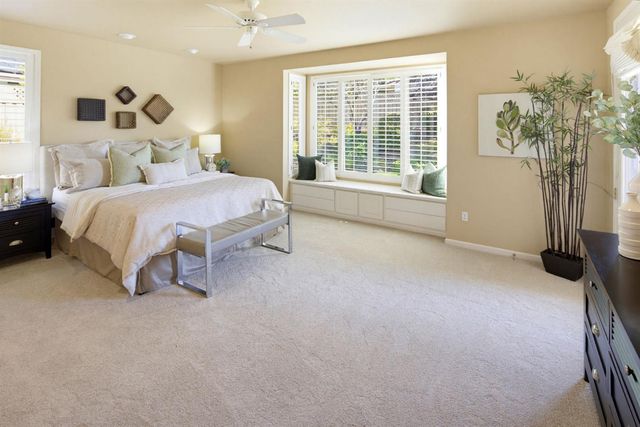 807 Carrousel Ct, Lincoln, CA 95648
