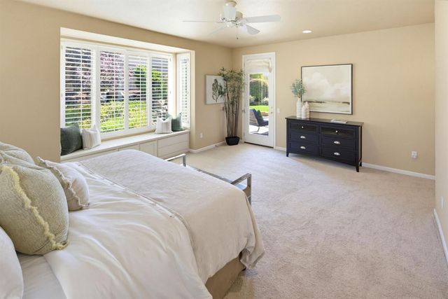 807 Carrousel Ct, Lincoln, CA 95648