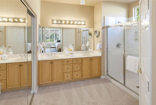 807 Carrousel Ct, Lincoln, CA 95648