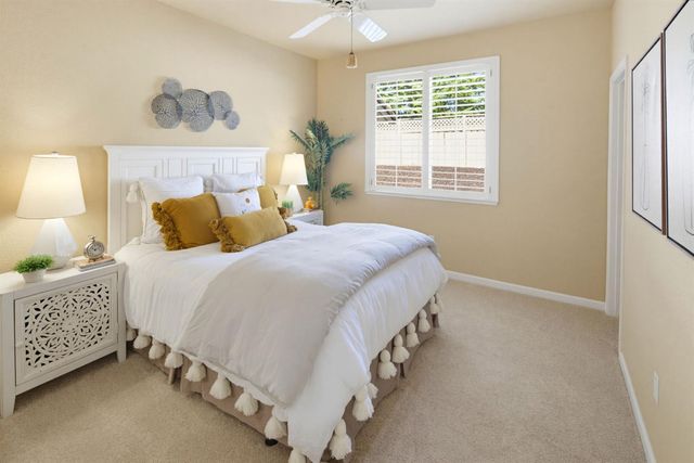 807 Carrousel Ct, Lincoln, CA 95648