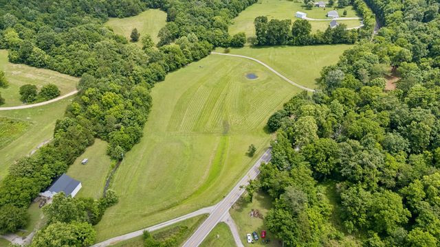 2865 Spring Place Rd, Belfast, TN 37019