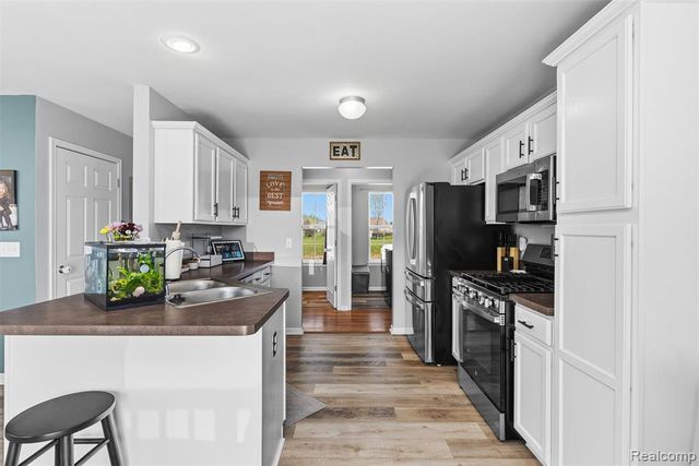 4357 Drake Drive, Swartz Creek, MI 48473