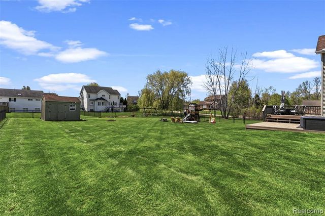 4357 Drake Drive, Swartz Creek, MI 48473