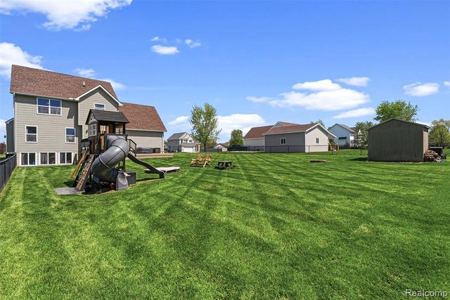4357 Drake Drive, Swartz Creek, MI 48473