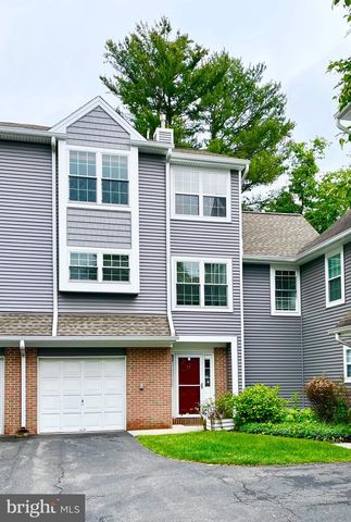 22 HALSTEAD PL, Princeton, NJ 08540