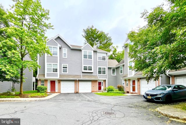 22 HALSTEAD PL, Princeton, NJ 08540