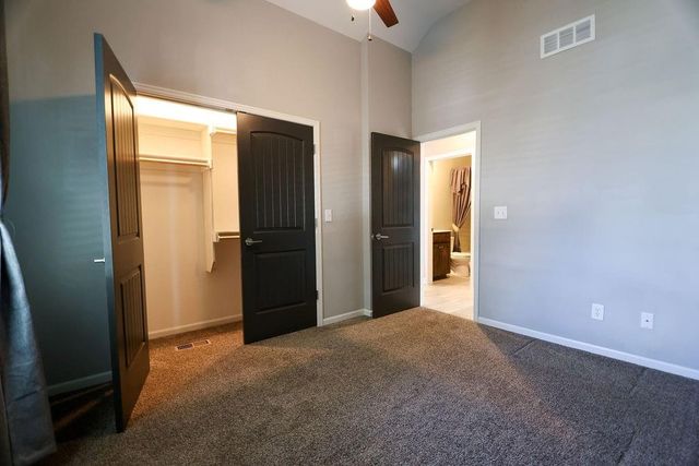 3725 N 154th Street, Basehor, KS 66007
