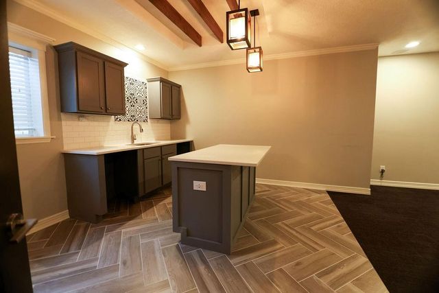 3725 N 154th Street, Basehor, KS 66007