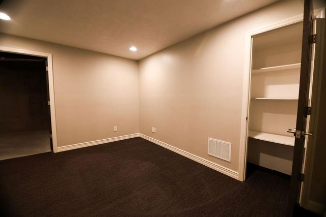 3725 N 154th Street, Basehor, KS 66007
