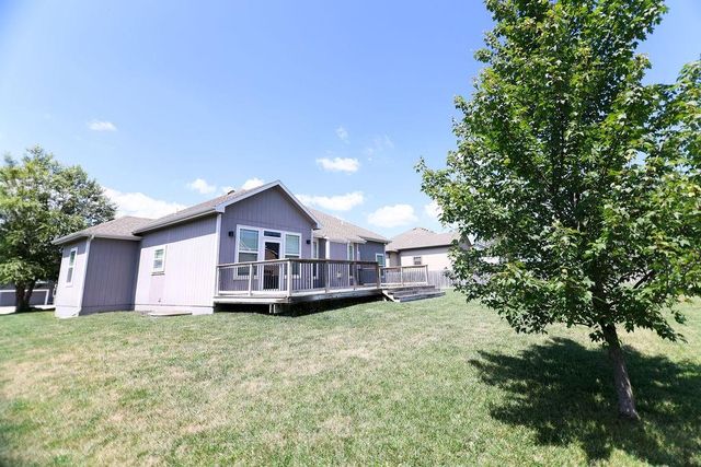3725 N 154th Street, Basehor, KS 66007