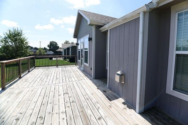 3725 N 154th Street, Basehor, KS 66007
