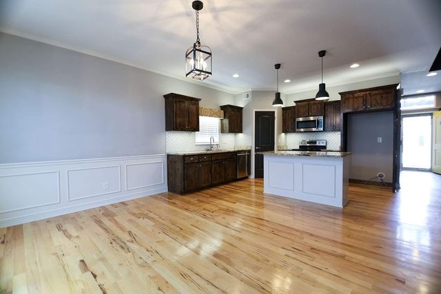 3725 N 154th Street, Basehor, KS 66007