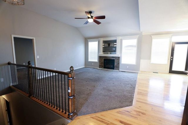 3725 N 154th Street, Basehor, KS 66007