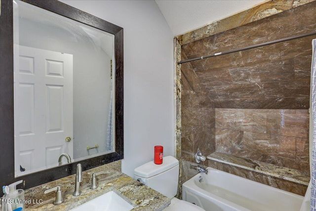 138 Oak Ridge Circle, Madison, MS 39110