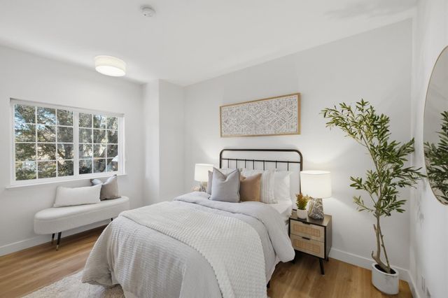 372 N El Camino Real 10, San Mateo, CA 94401