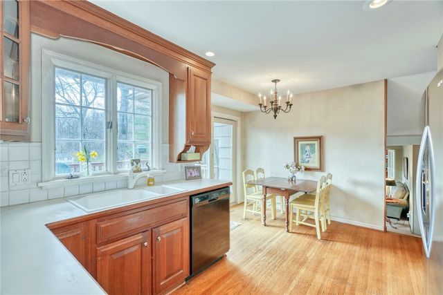 18 Mountain Rise Rise, Perinton, NY 14450